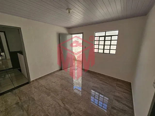 Casa 1 quarto e 1 banheiro, para alugar, no bairro Vila Príncipe de Gales em Santo André