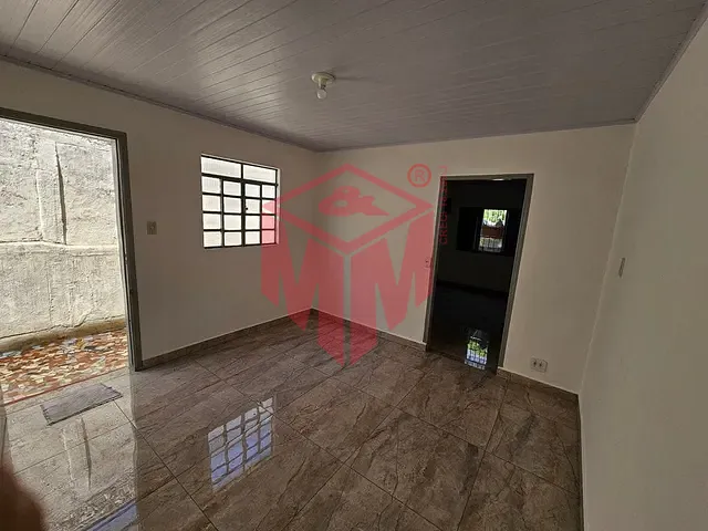 Casa 1 quarto e 1 banheiro, para alugar, no bairro Vila Príncipe de Gales em Santo André