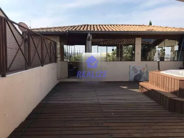 Casa com 350m² 3 quartos e 3 banheiros, à venda, no bairro Chácara Floresta em Botucatu