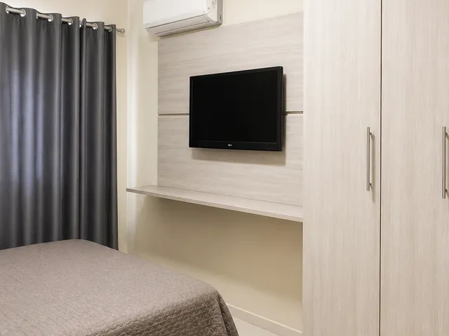 Casa com 123m² 3 quartos e 4 banheiros, à venda, no bairro Califórnia em Londrina