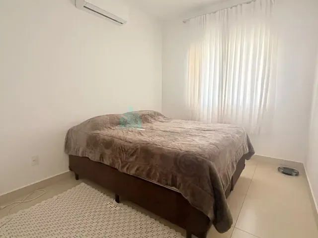 Casa 2 quartos e 1 banheiro, à venda, no bairro Vila União em Catalão