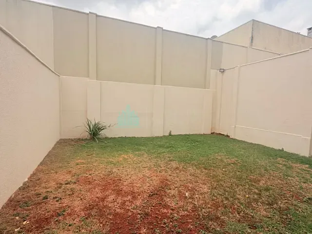 Casa 2 quartos e 1 banheiro, à venda, no bairro Vila União em Catalão