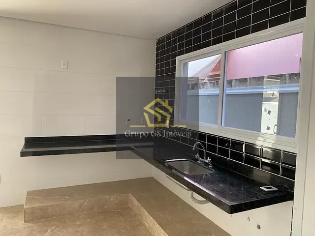 Casa com 300m² 3 quartos e 5 banheiros, à venda, no bairro Lenheiro em Valinhos