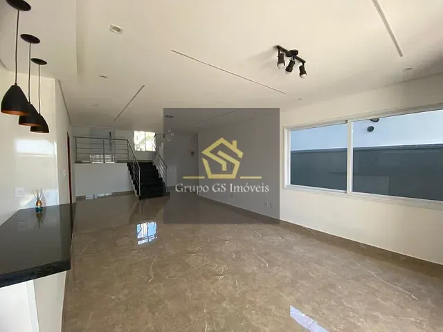 Casa com 300m² 3 quartos e 5 banheiros, à venda, no bairro Lenheiro em Valinhos