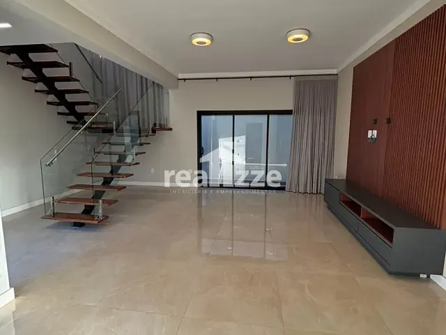 Casa com 300m² 2 quartos e 4 banheiros, à venda ou para alugar, no bairro Tucura em Mogi Mirim