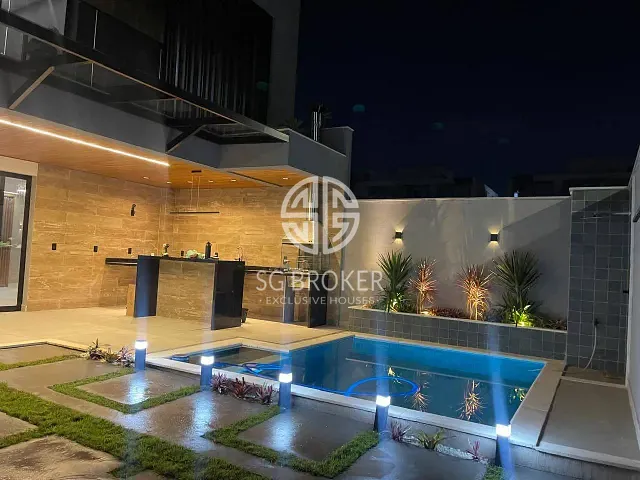 Casa 4 quartos e 5 banheiros, à venda, no bairro Recreio dos Bandeirantes em Rio de Janeiro