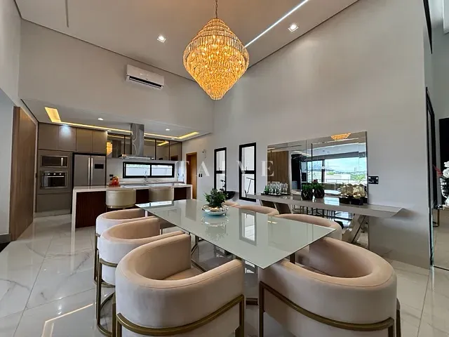 Casa com 501m² 4 quartos e 6 banheiros, à venda, no bairro Recanto do Salto em Londrina