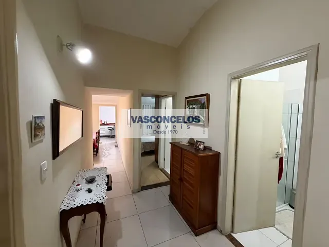 Casa com 250m² 3 quartos e 1 banheiro, à venda ou para alugar, no bairro Vila Betânia em São José dos Campos