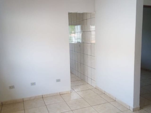 Casa com 300m² 2 quartos e 1 banheiro, à venda, no bairro Congonhal em Congonhal