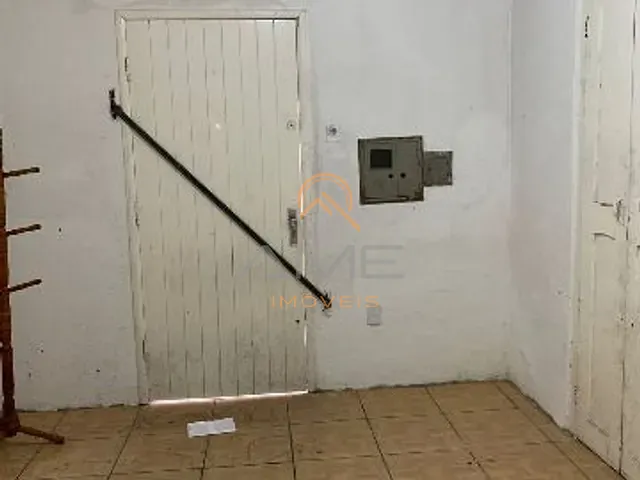 Casa 1 quarto e 1 banheiro, à venda ou para alugar, no bairro Centro em Pelotas