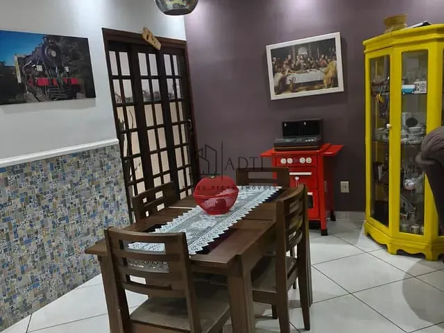 Casa 2 quartos e 3 banheiros, à venda, no bairro Jardim Modelo em Mogi das Cruzes