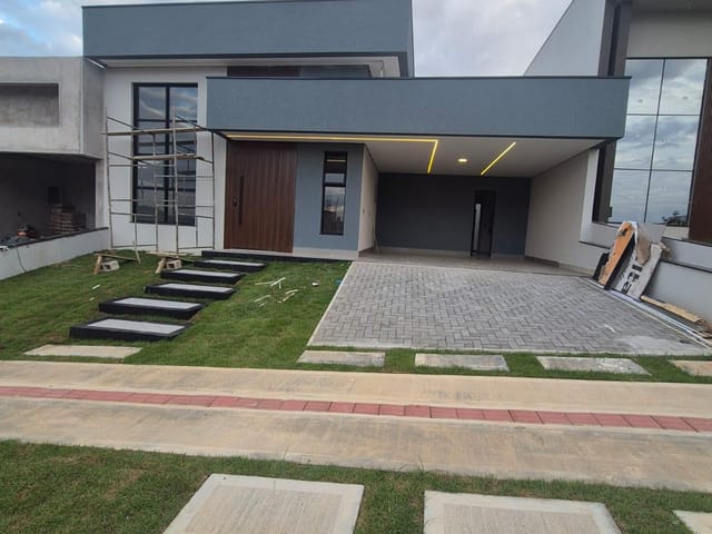 Casa com 300m² 3 quartos e 5 banheiros, à venda, no bairro Jardim Panorama em Indaiatuba