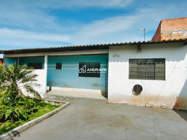 Casa com 228m² 2 quartos e 1 banheiro, à venda, no bairro Residencial Parque da Raposa em Apucarana