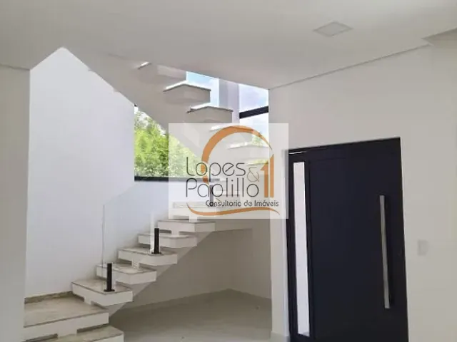 Casa com 232m² 3 quartos e 4 banheiros, à venda, no bairro Itapetinga em Atibaia