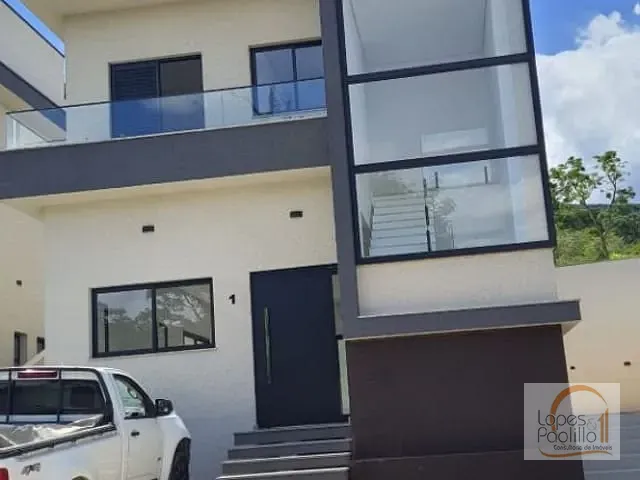Casa com 232m² 3 quartos e 4 banheiros, à venda, no bairro Itapetinga em Atibaia