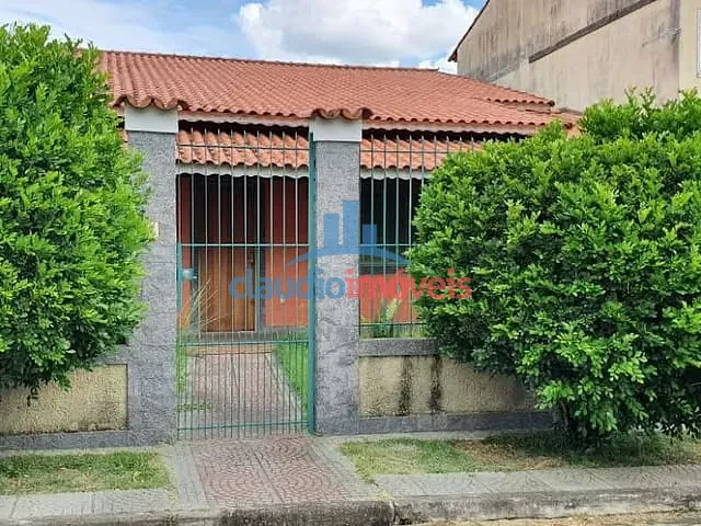 Casa com 360m² 3 quartos e 3 banheiros, à venda, no bairro Vila Pinheiro em Itatiaia
