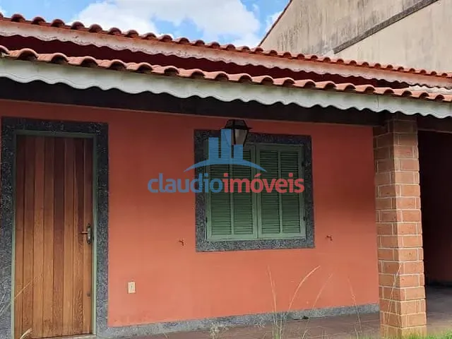 Casa com 360m² 3 quartos e 3 banheiros, à venda, no bairro Vila Pinheiro em Itatiaia