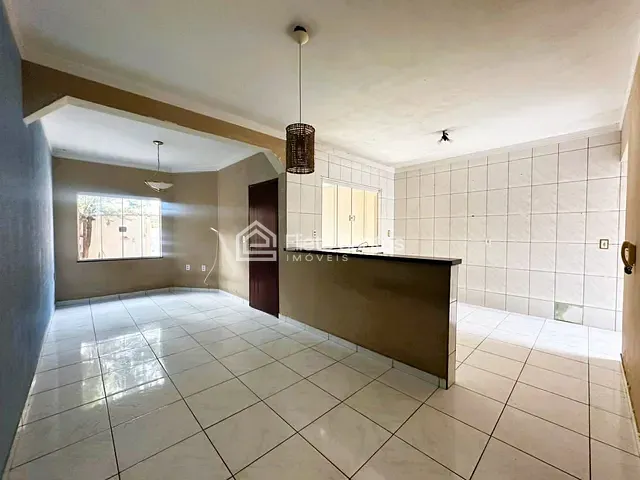 Casa com 150m² 3 quartos e 2 banheiros, à venda, no bairro Morada do Sol em Americana