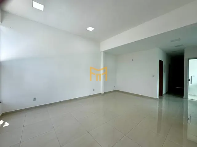 Casa 3 quartos e 2 banheiros, à venda, no bairro Maguari em Ananindeua