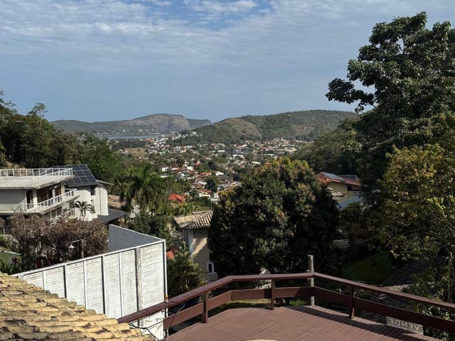 Casa com 990m² 4 quartos e 4 banheiros, à venda, no bairro Piratininga em Niterói
