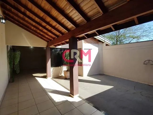 Casa com 360m² 3 quartos e 3 banheiros, à venda, no bairro Bairro Rincão Novo em Taquaritinga