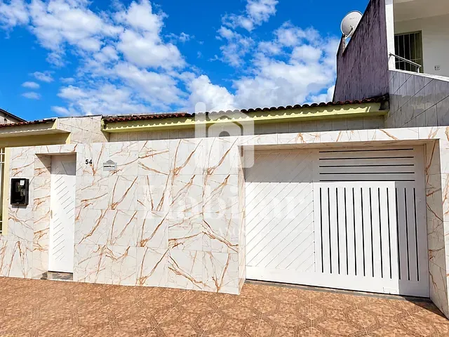 Casa com 126m² 2 quartos e 2 banheiros, à venda, no bairro Aeroporto em Aracaju