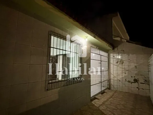 Casa com 126m² 2 quartos e 2 banheiros, à venda, no bairro Aeroporto em Aracaju
