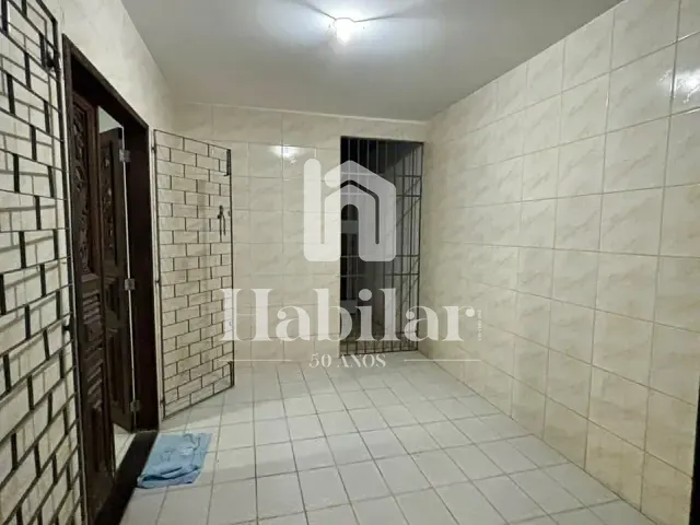 Casa com 126m² 2 quartos e 2 banheiros, à venda, no bairro Aeroporto em Aracaju
