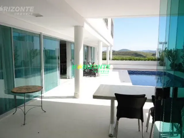 Casa com 527m² 6 quartos e 5 banheiros, à venda ou para alugar, no bairro Condomínio Residencial Jaguary em São José dos Campos