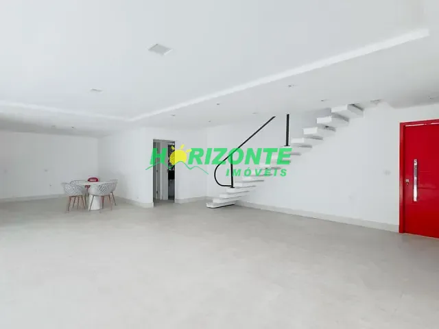 Casa com 527m² 6 quartos e 5 banheiros, à venda ou para alugar, no bairro urbanova em São José dos Campos