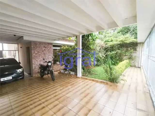 Casa com 380m² 3 quartos e 3 banheiros, à venda, no bairro Cidade Vargas em São Paulo