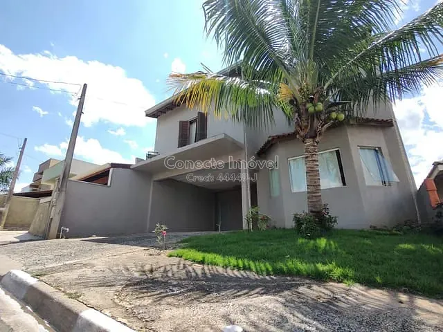 Casa com 210m² 4 quartos e 3 banheiros, à venda, no bairro Conjunto Habitacional Vila 12 de Setembro 2° Etapa em Jaguariúna