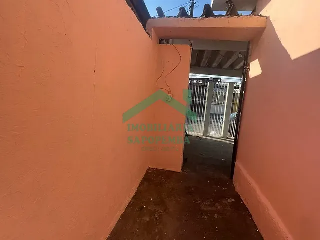 Casa 2 quartos e 1 banheiro, à venda, no bairro Parque dos Bancários em São Paulo