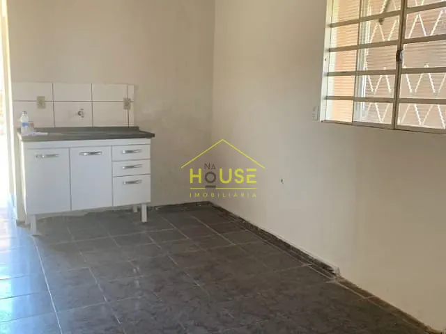 Casa com 193m², à venda, no bairro Votuporanga I em Votuporanga