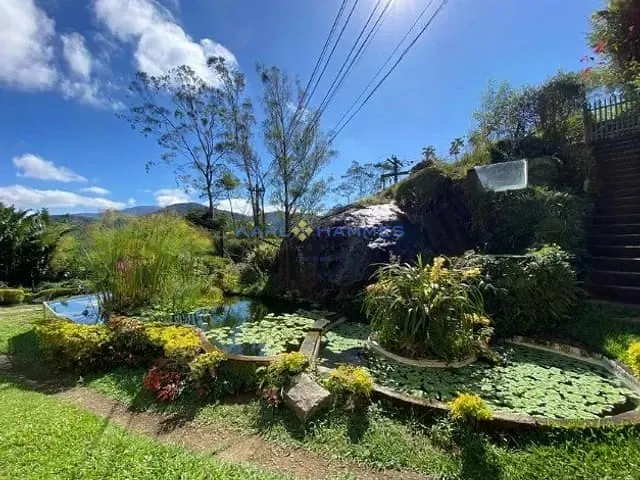 Casa 5 quartos e 2 banheiros, à venda, no bairro Centro em Petrópolis