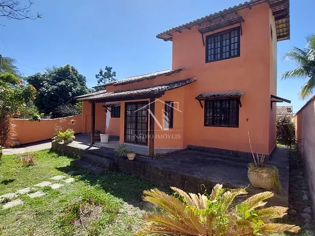 Casa 4 quartos e 4 banheiros, à venda, no bairro Flamengo em Maricá