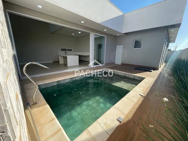 Casa 3 quartos e 4 banheiros, à venda ou para alugar, no bairro Jardim Firenze em Santa Bárbara D'Oeste