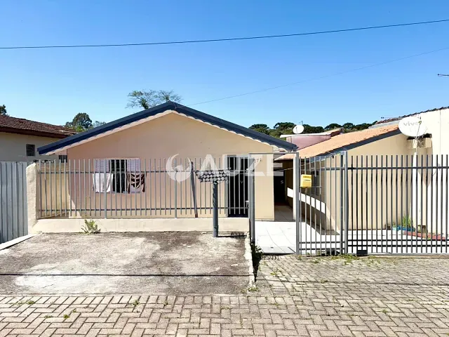 Casa com 234m² 2 quartos e 2 banheiros, à venda, no bairro Fazenda Velha em Araucária