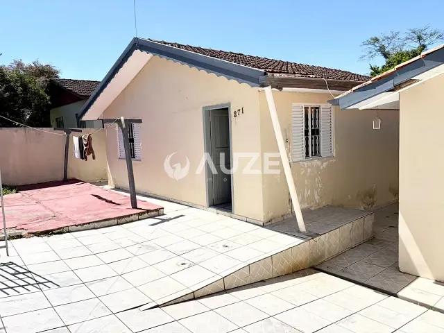Casa com 234m² 2 quartos e 2 banheiros, à venda, no bairro Fazenda Velha em Araucária