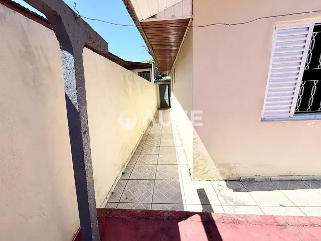 Casa com 234m² 2 quartos e 2 banheiros, à venda, no bairro Fazenda Velha em Araucária