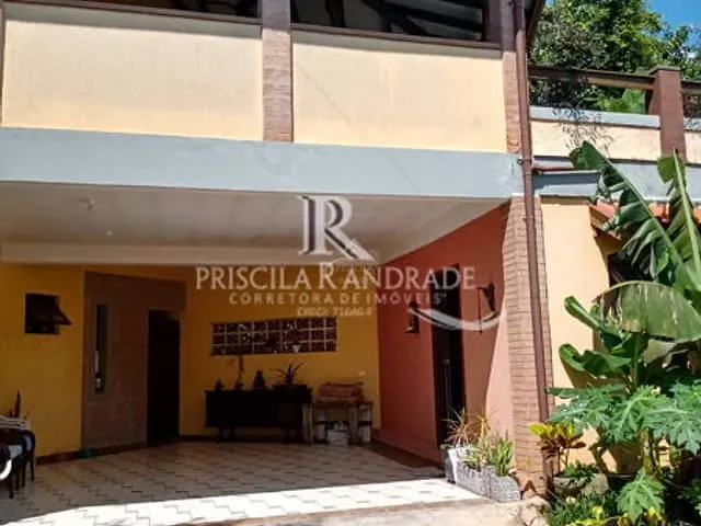 Sobrado com 970m² 4 quartos e 3 banheiros, à venda, no bairro Boraceia em Bertioga
