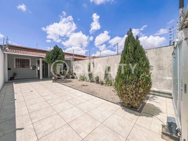 Casa com 198m² 3 quartos e 3 banheiros, à venda, no bairro Mondubim em Fortaleza