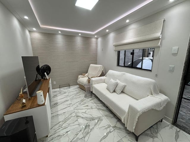 Casa 2 quartos e 2 banheiros, à venda, no bairro Campo Grande em Rio de Janeiro