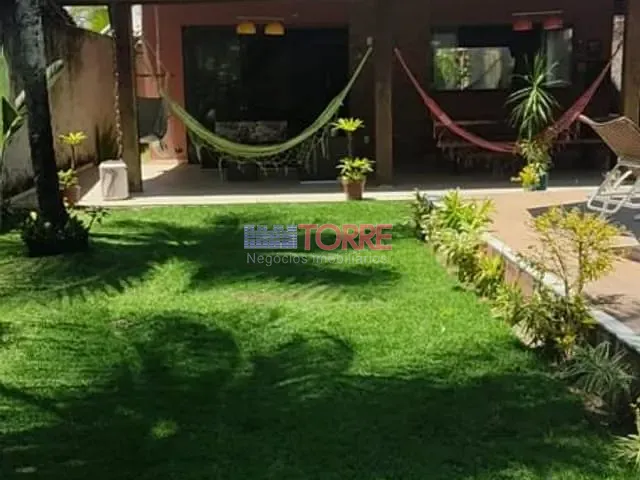 Casa 3 quartos e 4 banheiros, à venda, no bairro Aritagua em Ilhéus