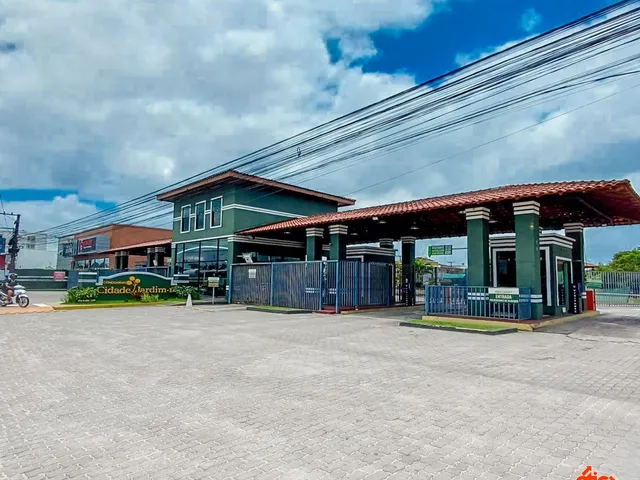 Casa 4 quartos e 4 banheiros, à venda, no bairro PARQUE VERDE em Belem