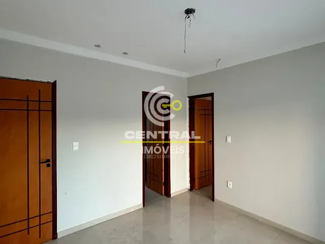 Casa 3 quartos e 3 banheiros, à venda, no bairro Flamengo em Maricá