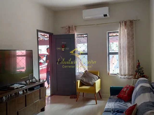 Casa com 182m² 4 quartos e 3 banheiros, à venda, no bairro Dom Pedro em Londrina