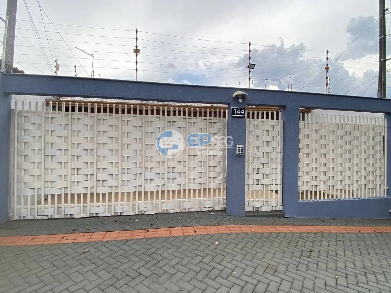 Casa, 3 quartos, 155 m² - Foto 1