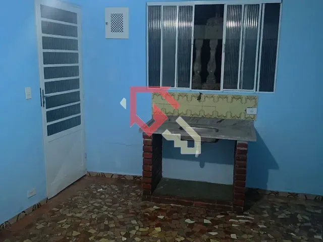 Casa 1 quarto e 1 banheiro, para alugar, no bairro Jardim Santista em Mauá