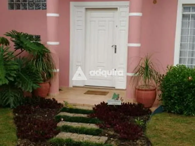 Sobrado com 737m² 5 quartos e 4 banheiros, para alugar, no bairro Uvaranas em Ponta Grossa
